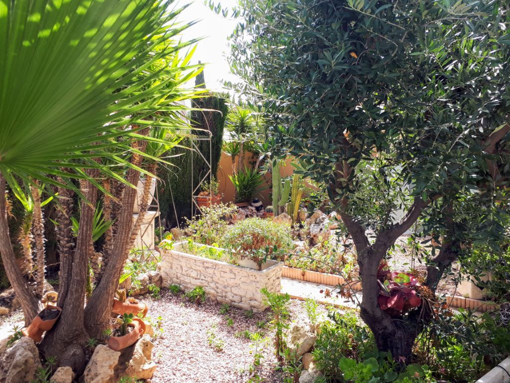Dining area in villa for sale in Ciudad Quesada