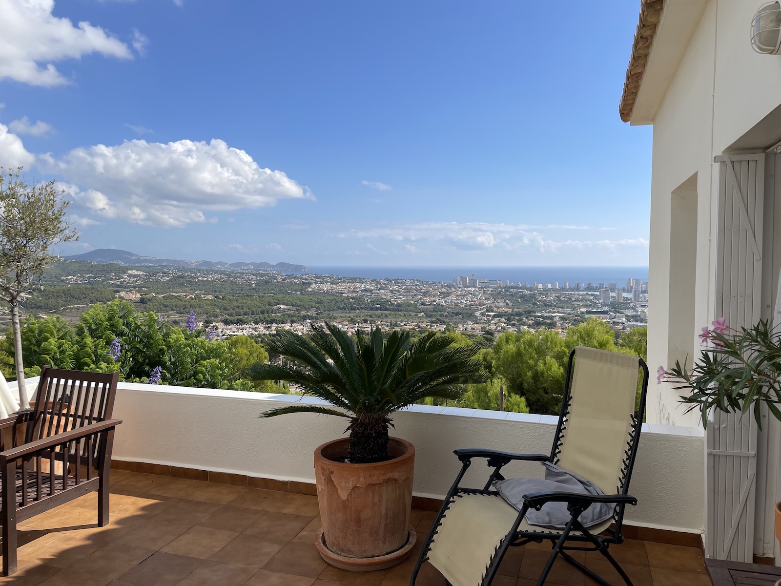 Dining area in villa for sale in Calpe