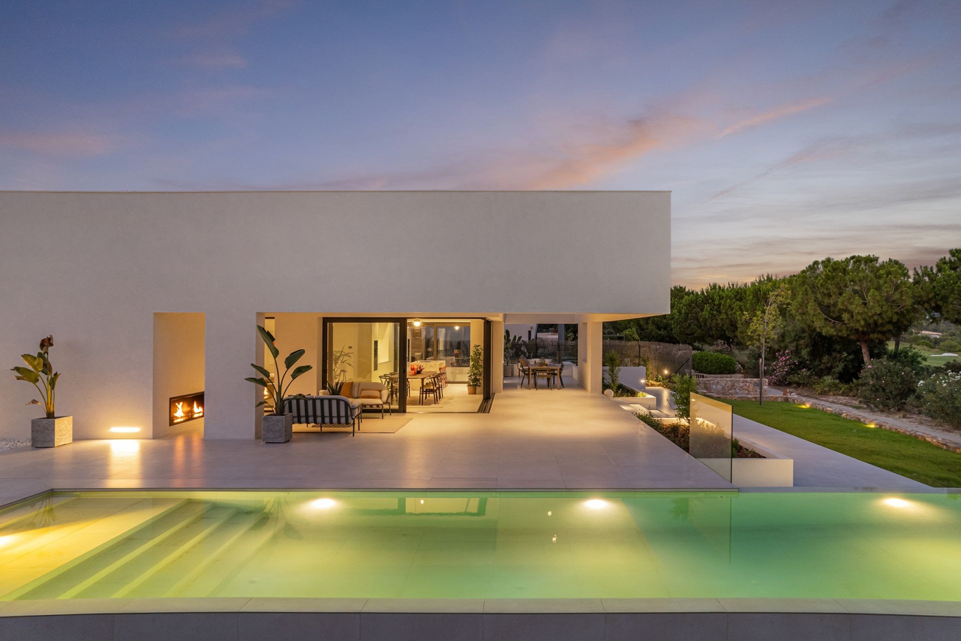 Terrace in villa for sale in Orihuela Costa