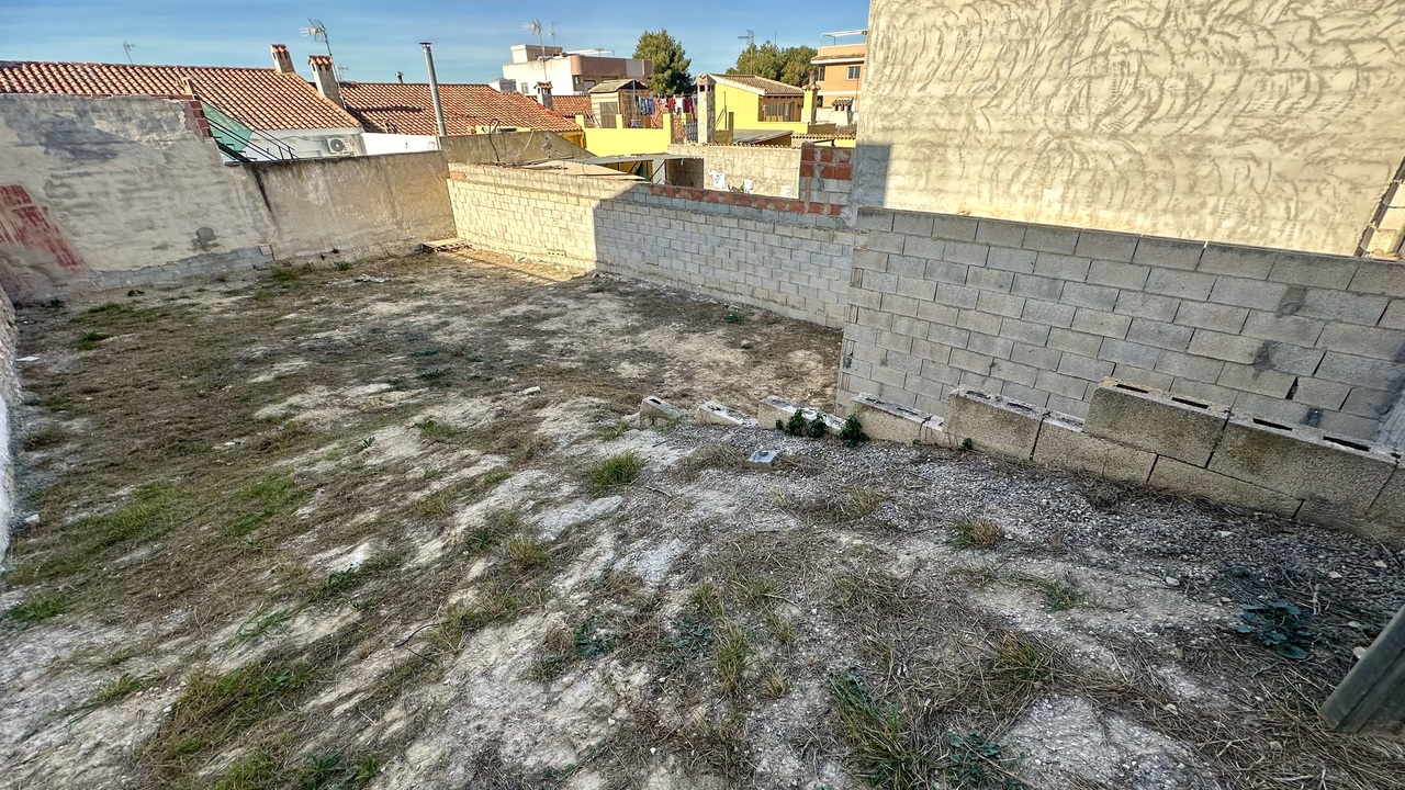 Pool area in land for sale in Benijofar