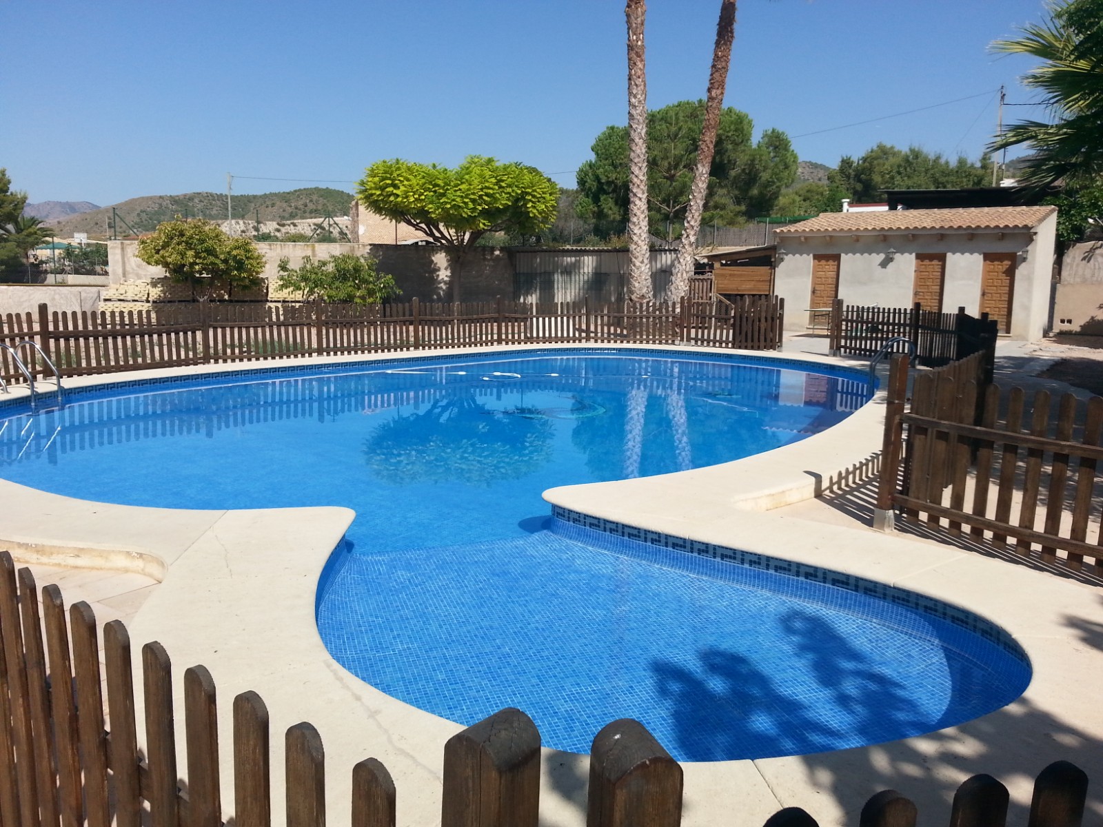 We have for sale this great property in a quiet and well located area