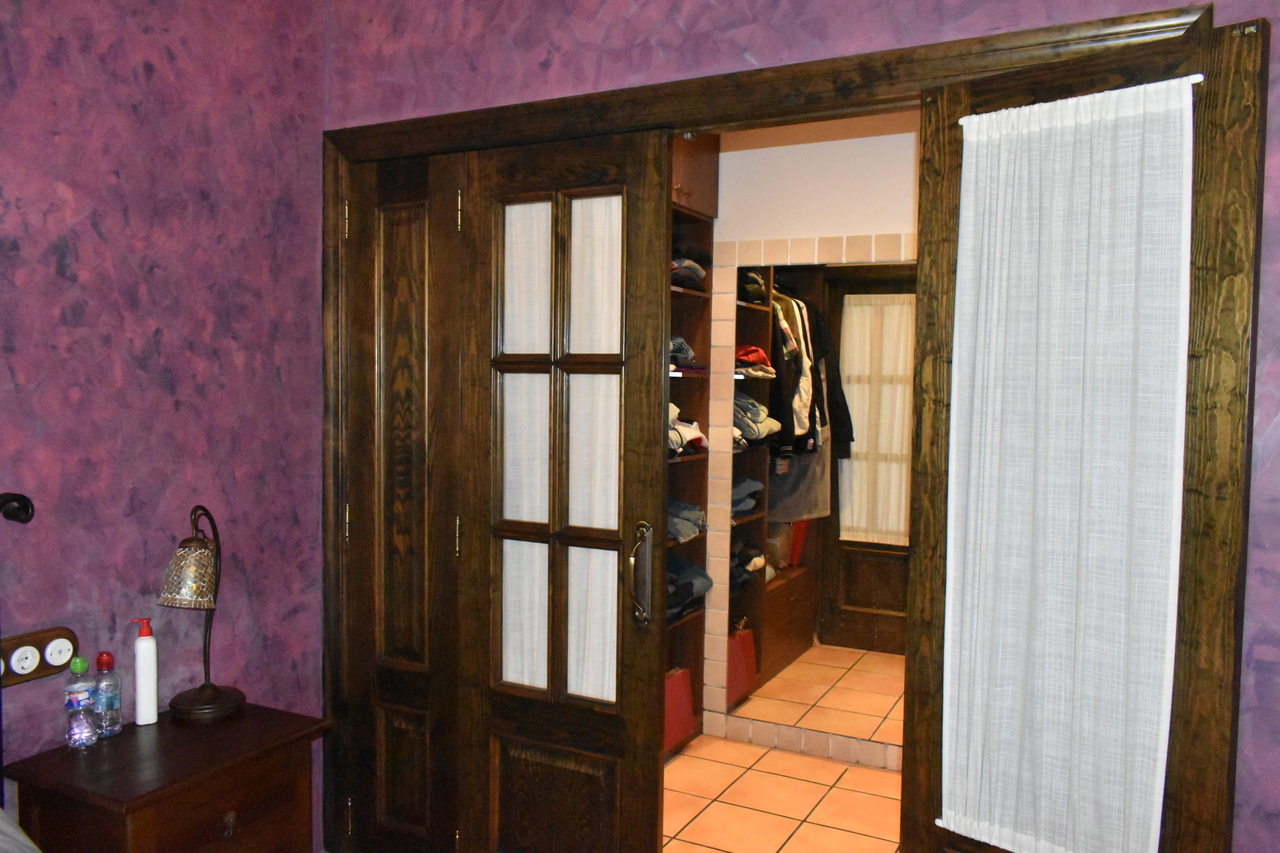 Kitchen in villa for sale in Algorfa