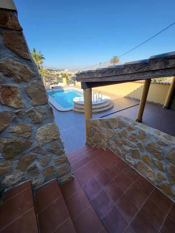 Living room in villa for sale in Bigastro