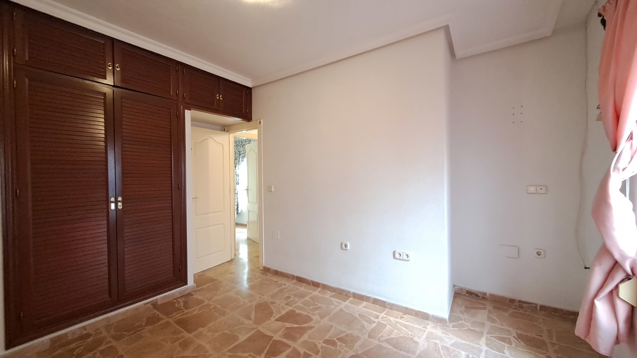 Kitchen in apartment for sale in Torrevieja