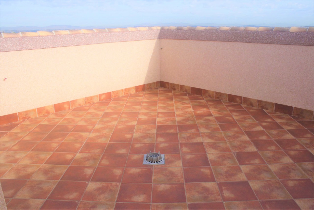 Dining area in terraced for sale in Los Altos