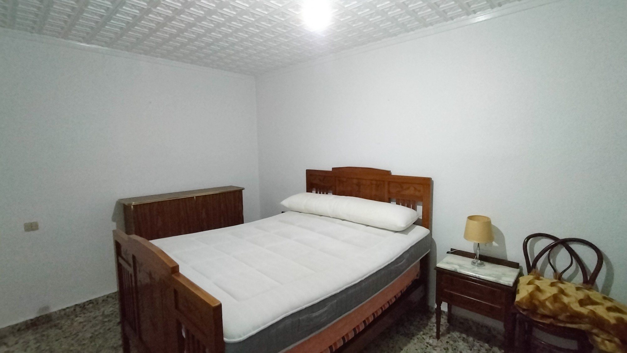 Master bedroom in apartment for sale in Sax