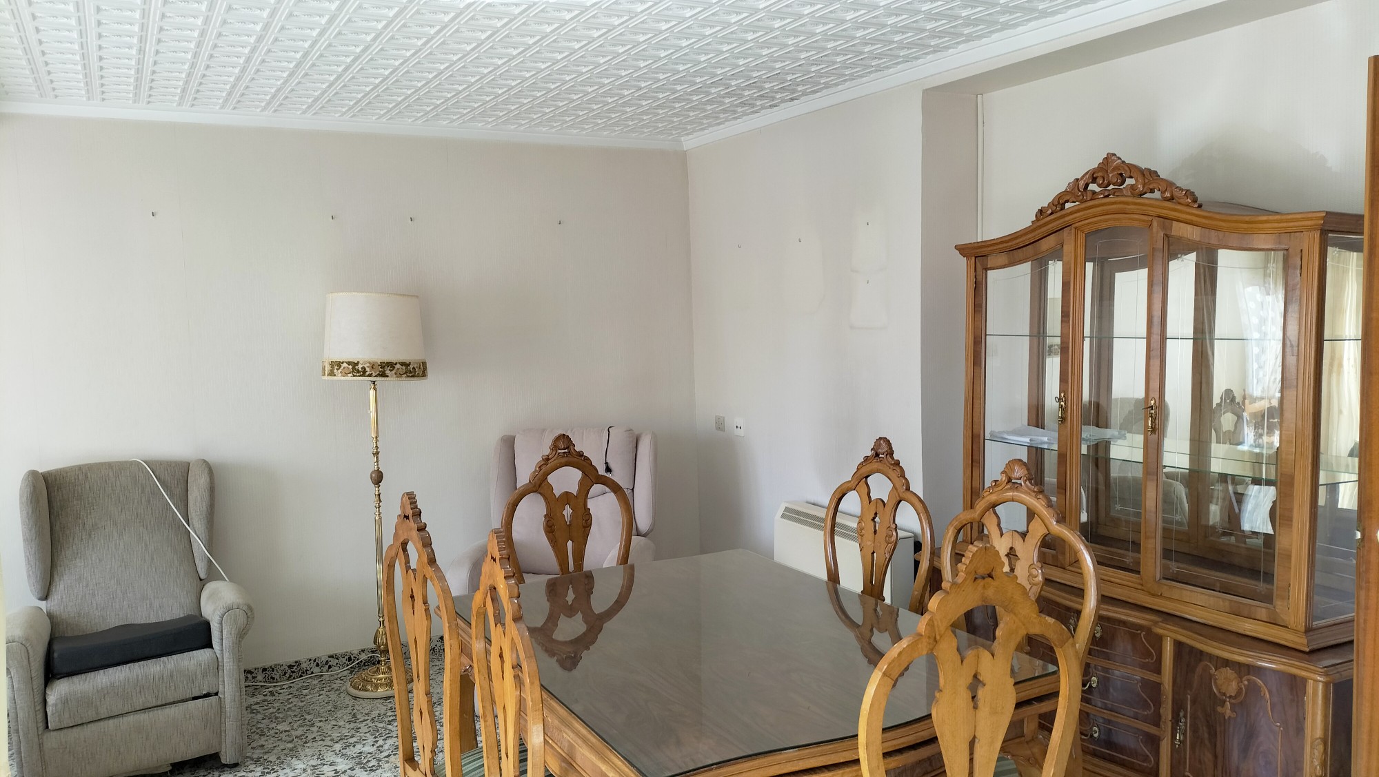 Terrace in apartment for sale in Sax