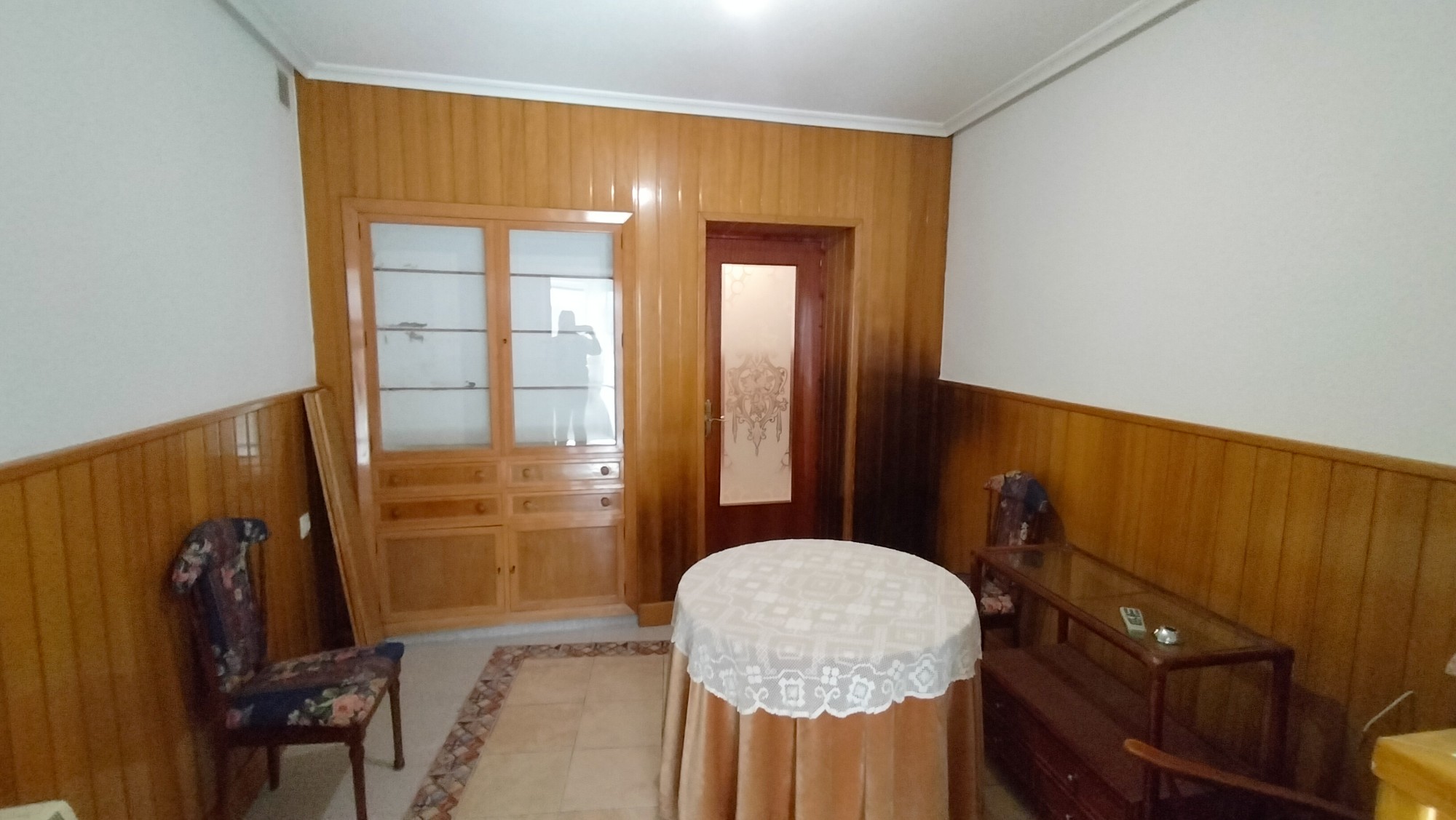 Bathroom in terraced for sale in Sax
