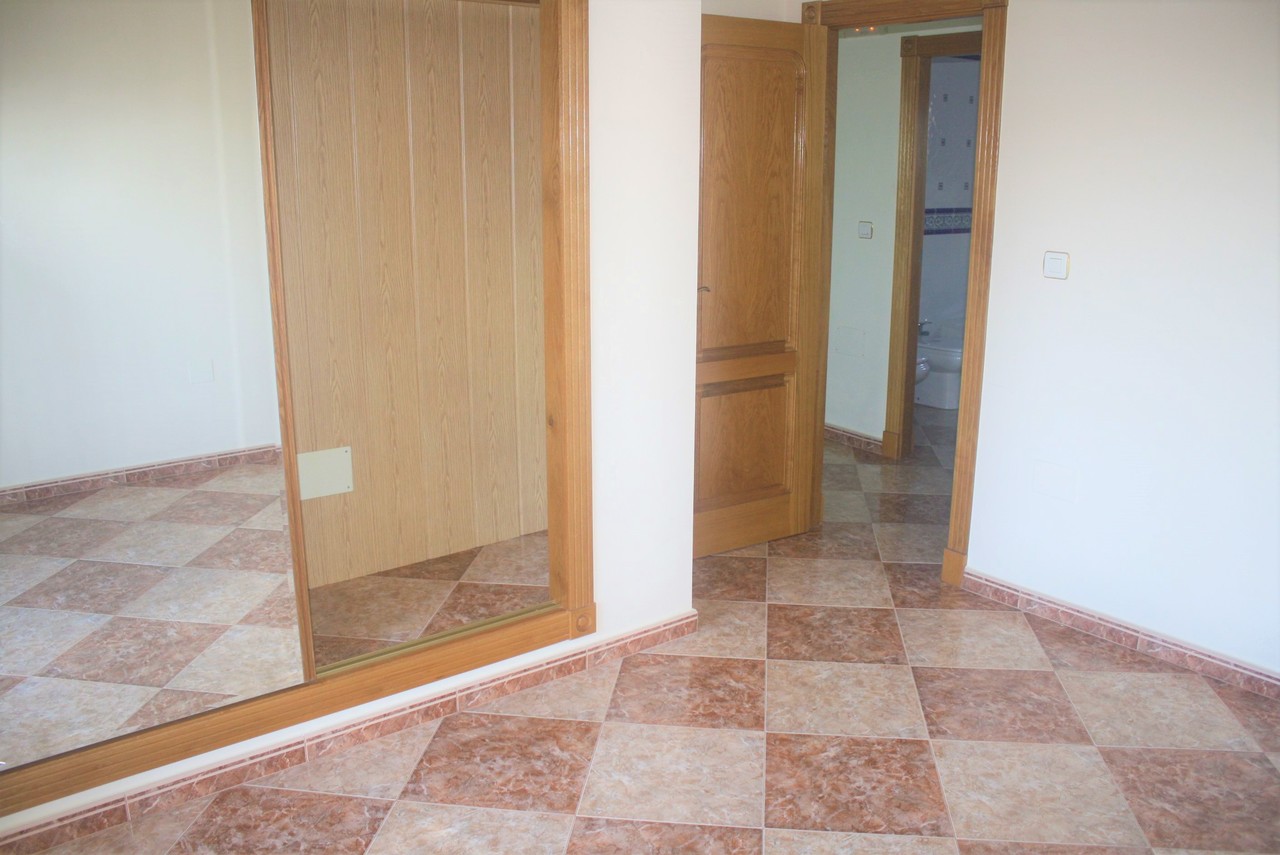 Bedroom in terraced for sale in Los Altos