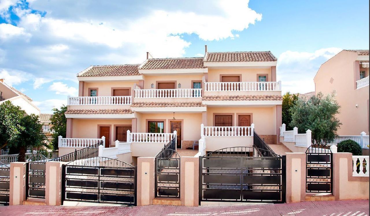 Located in Los Altos, (Next Los Balcones)
