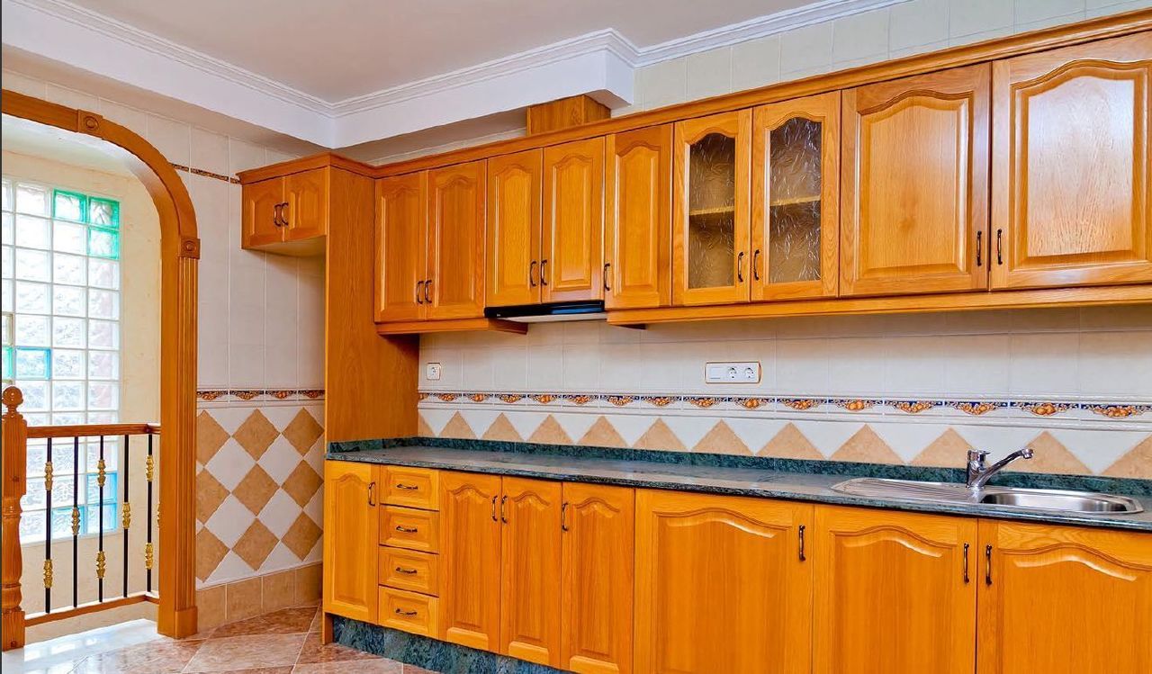 Located in Los Altos, (Next Los Balcones)