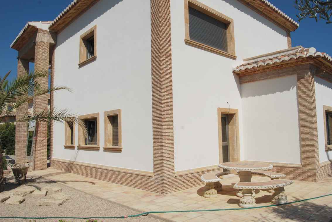 Terrace in villa for sale in javea