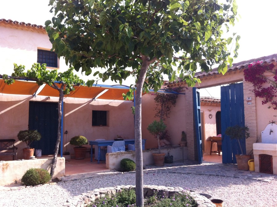 Dining area in finca for sale in Lorca