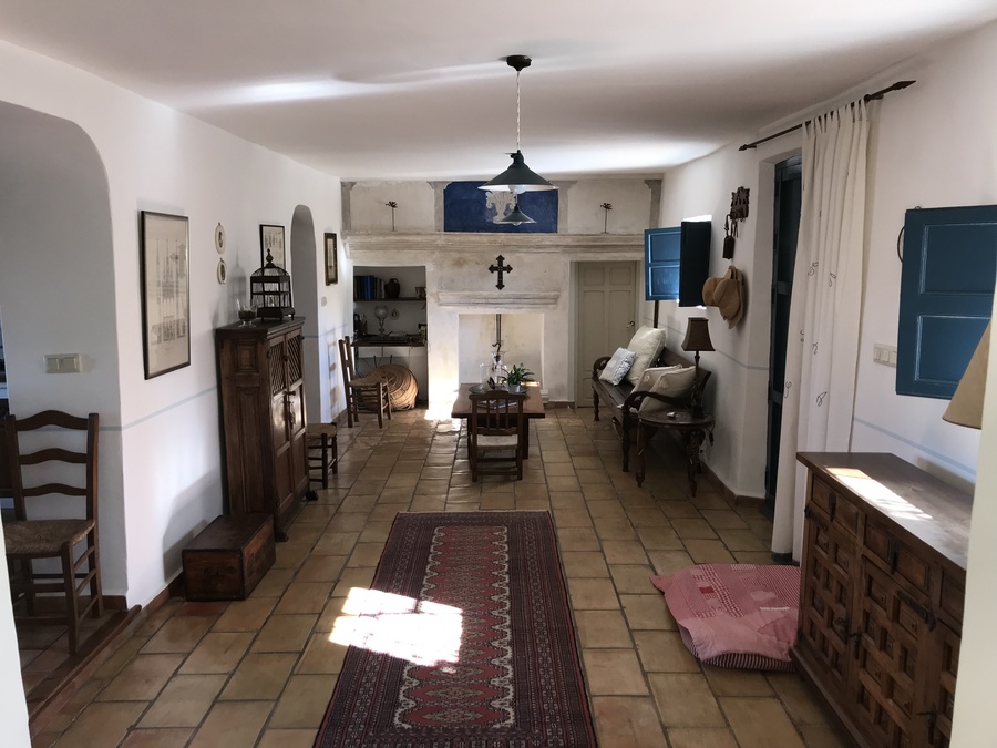 A charming, beautifully reformed finca with 2 bedrooms and 1