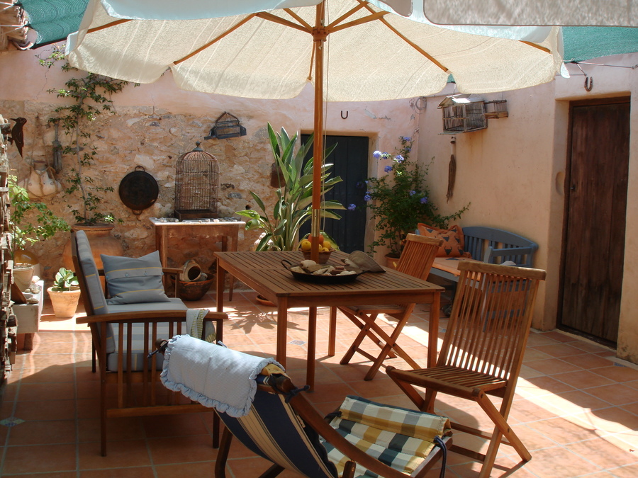 Dining area in finca for sale in Lorca