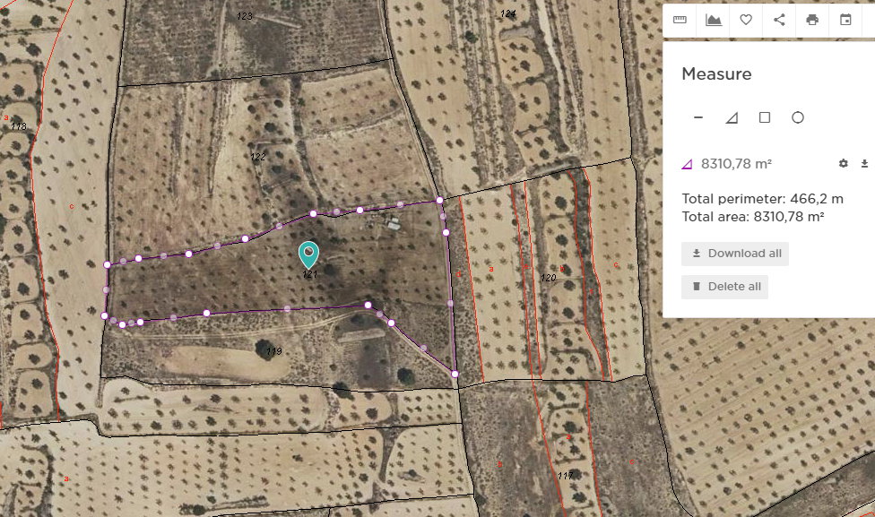 This legal building plot is located in Jumilla