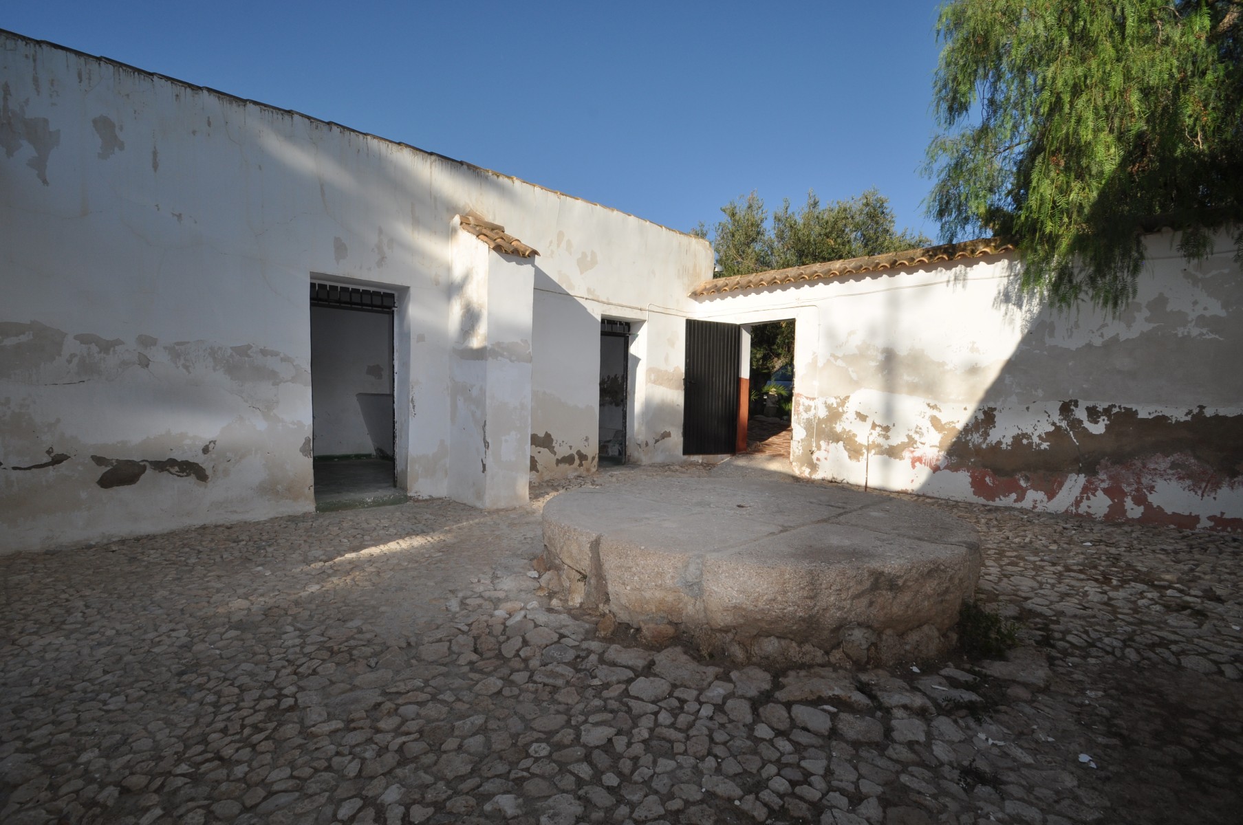 Dining area in villa for sale in Fortuna