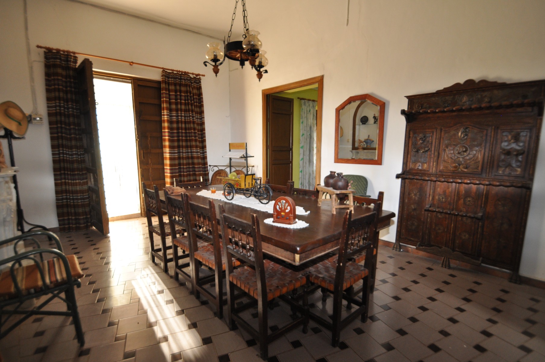 Pool area in villa for sale in Fortuna