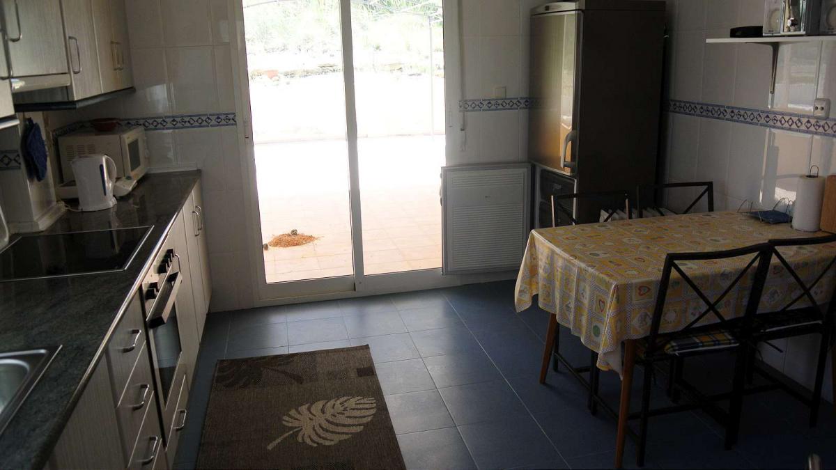 Bedroom in villa for sale in Jumilla
