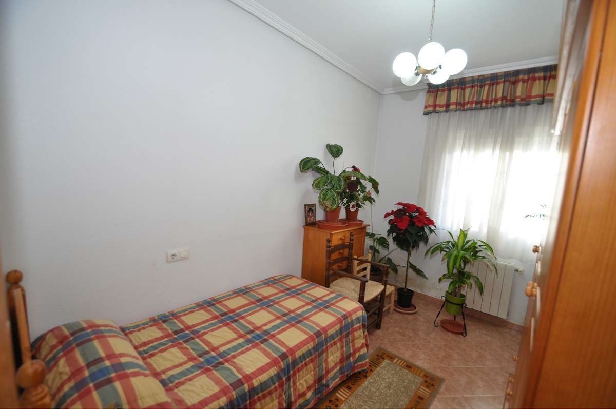 Exterior view in terraced for sale in Pinoso