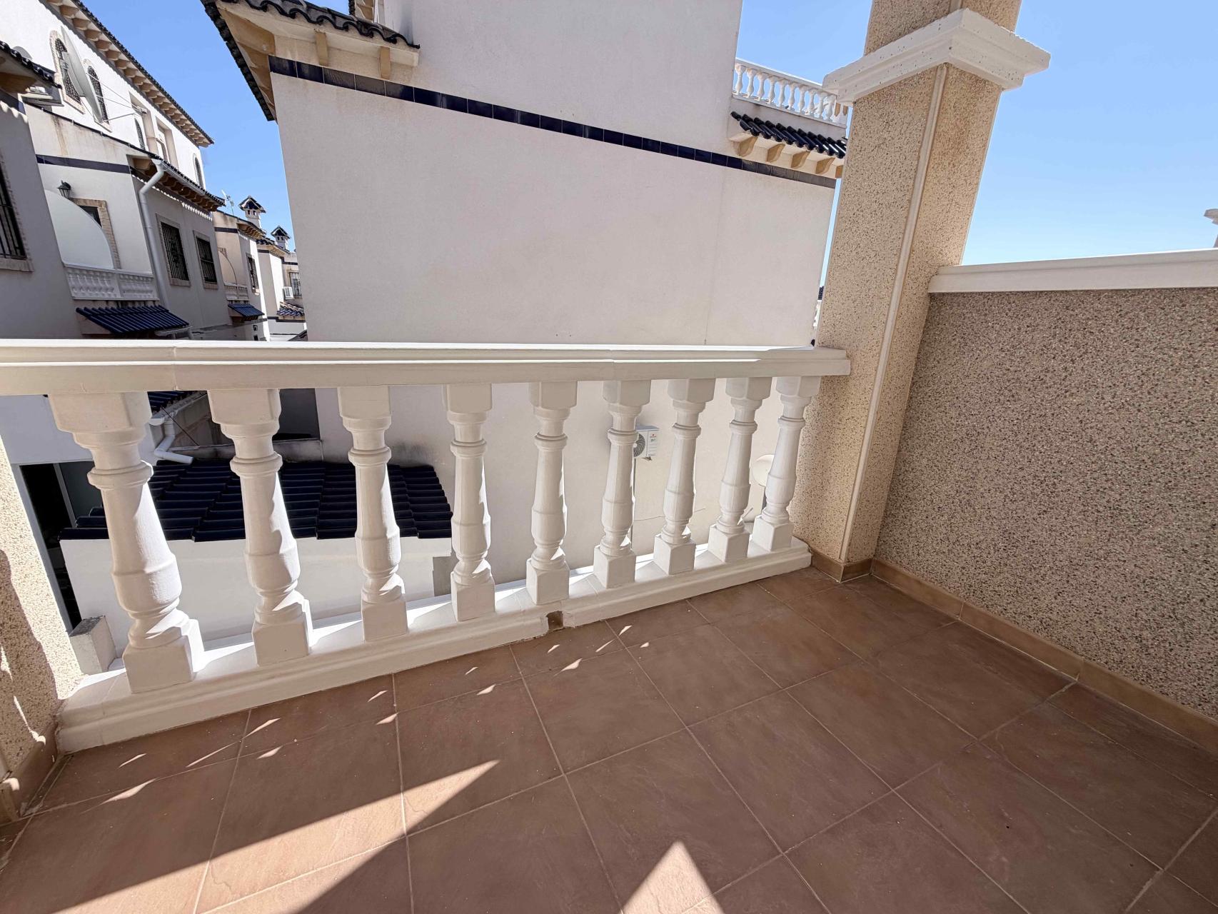Dining area in terraced for sale in Orihuela Costa