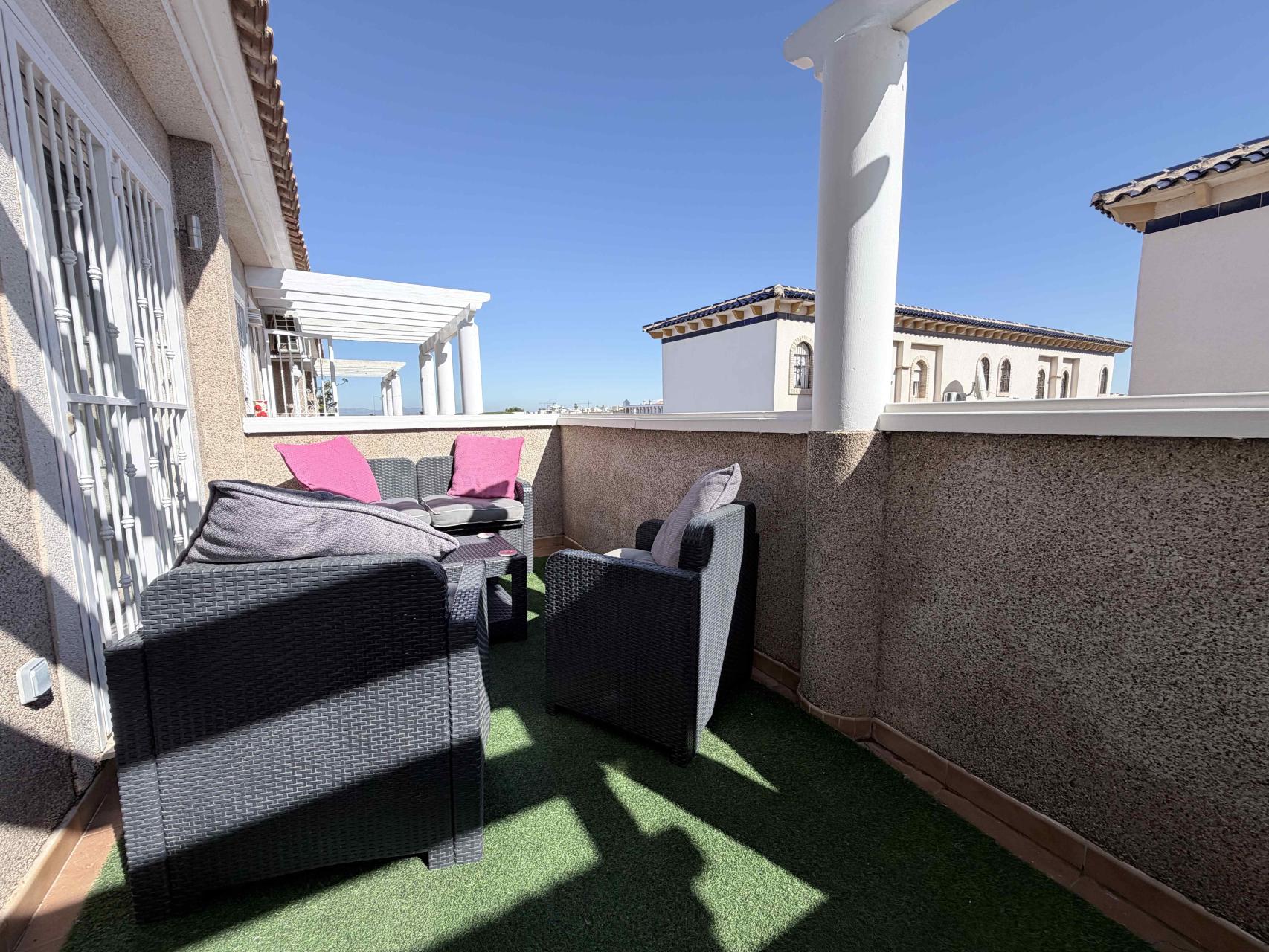 Dining area in terraced for sale in Orihuela Costa