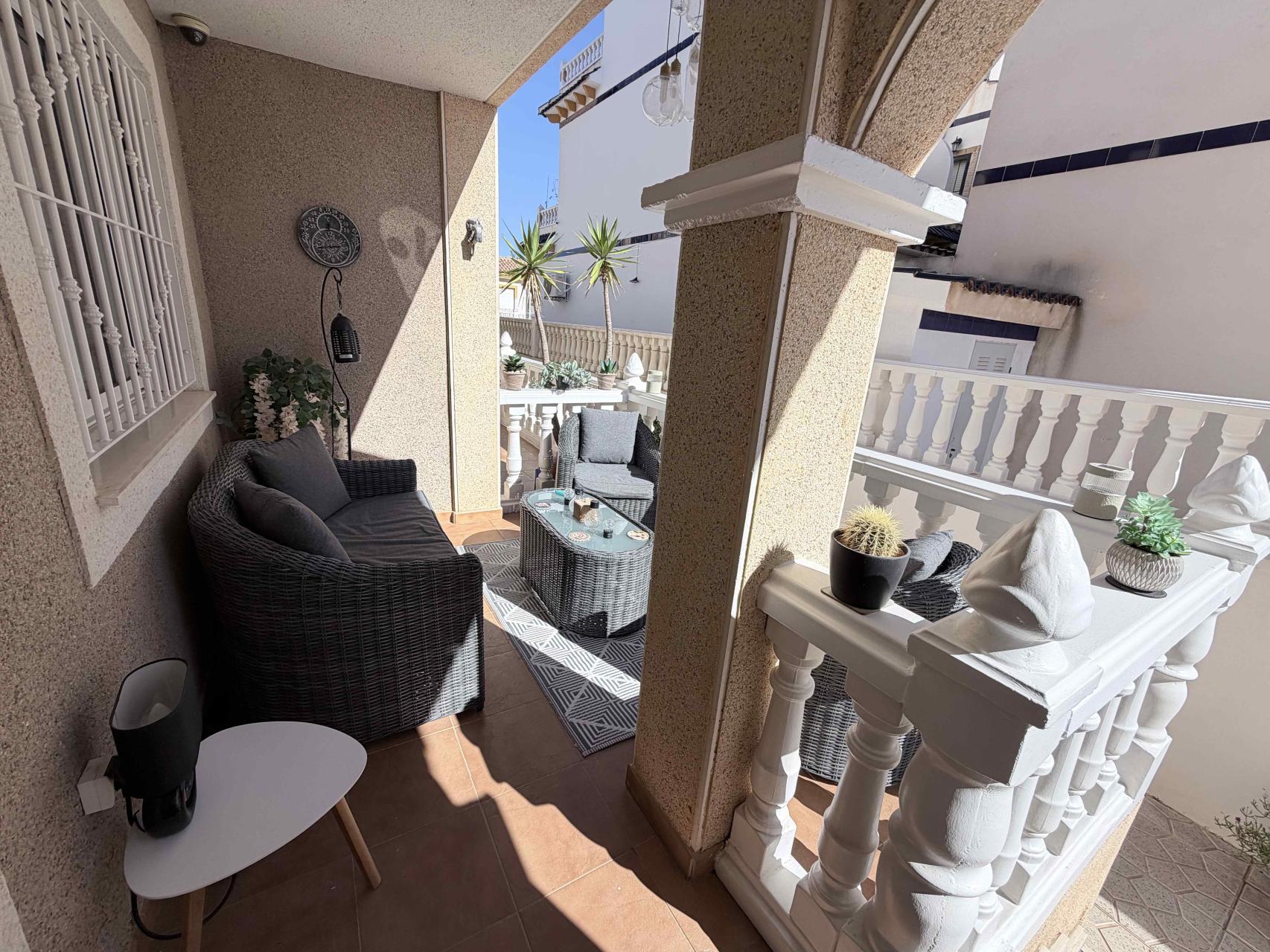 Your ideal home awaits in Los Almendros-La Florida, in the beautiful Orihuela Costa