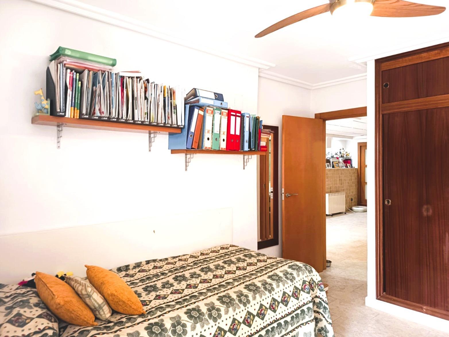 Master bedroom in duplex for sale in Cabo Roig
