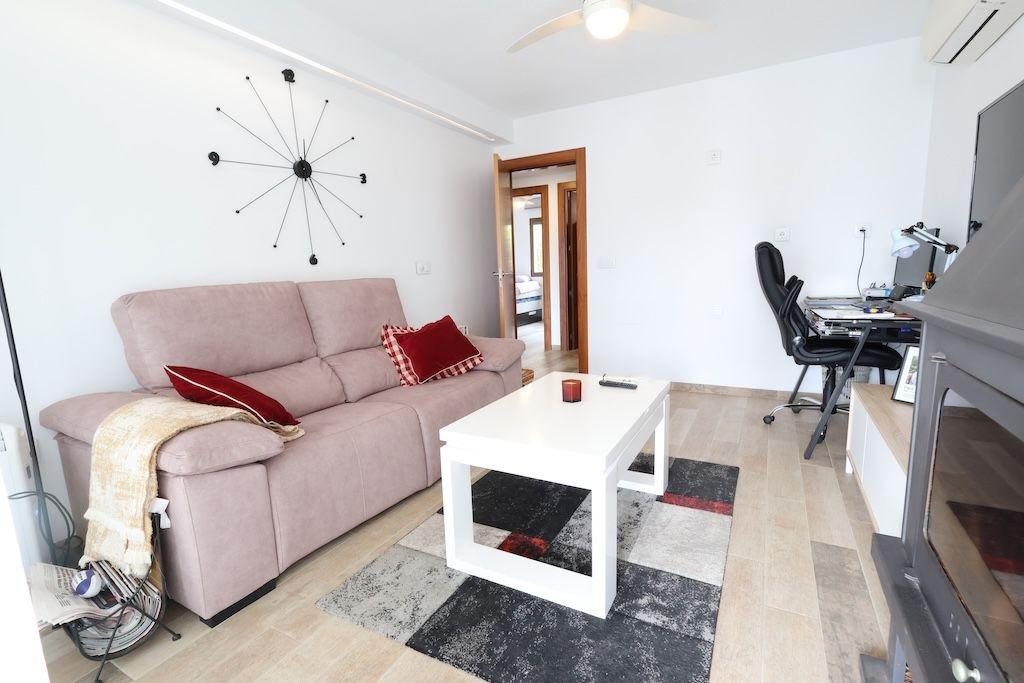 Bedroom in duplex for sale in Cabo Roig