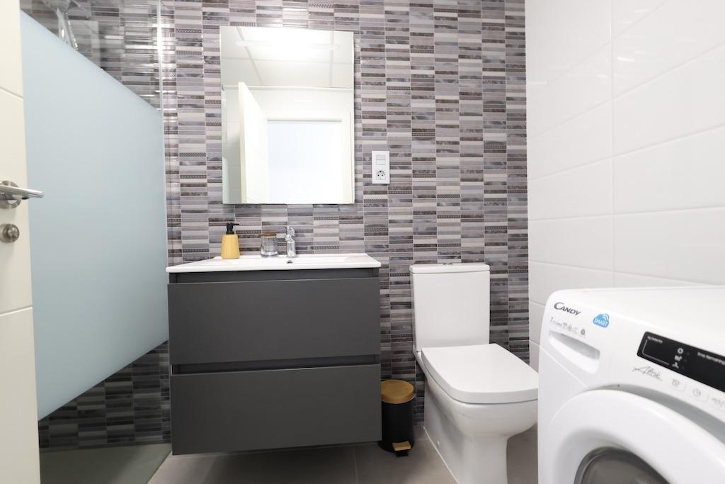 Bathroom in bungalow for sale in Pilar de La Horadada