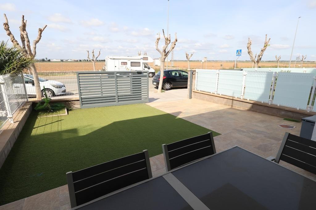 Terrace in bungalow for sale in Pilar de La Horadada