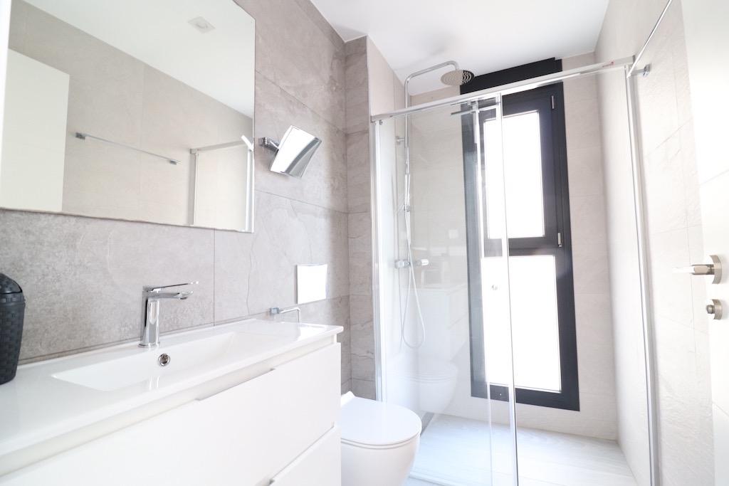 Bathroom in villa for sale in Orihuela Costa