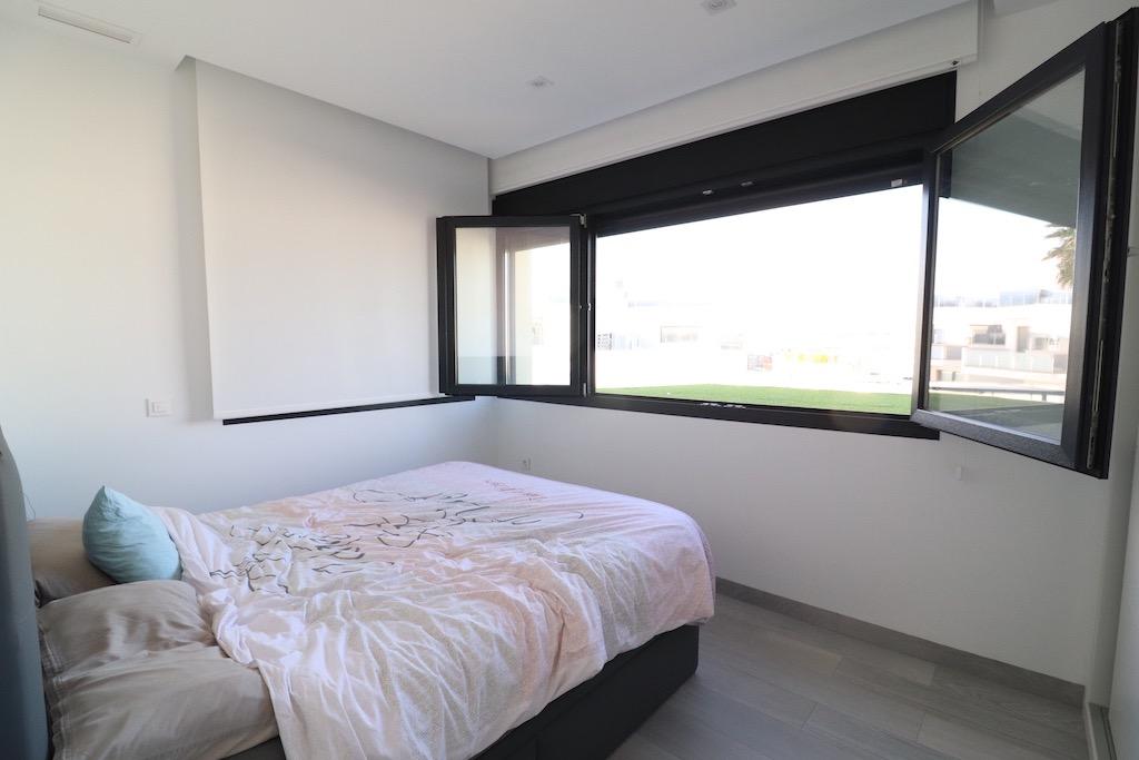Terrace in villa for sale in Orihuela Costa
