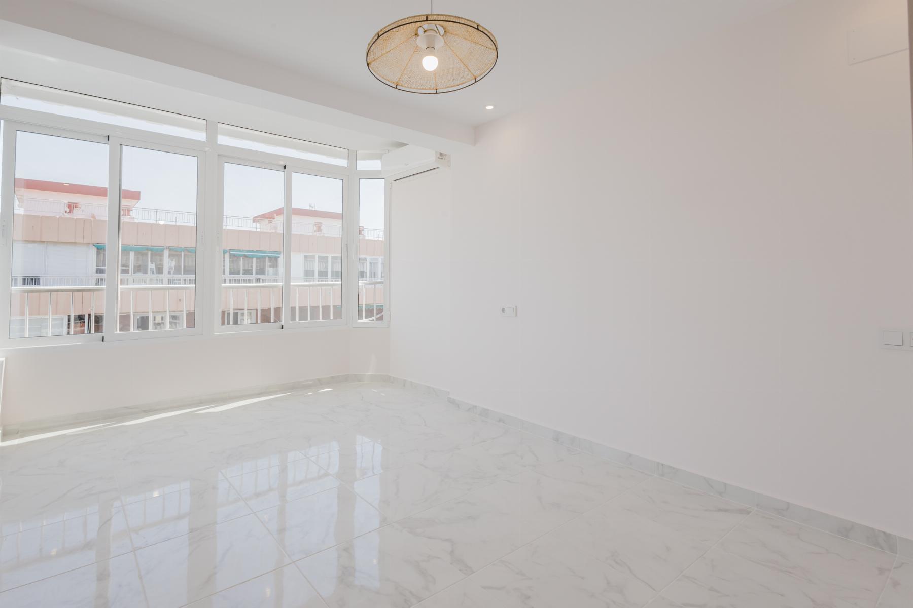 Dining area in apartment for sale in Torrevieja