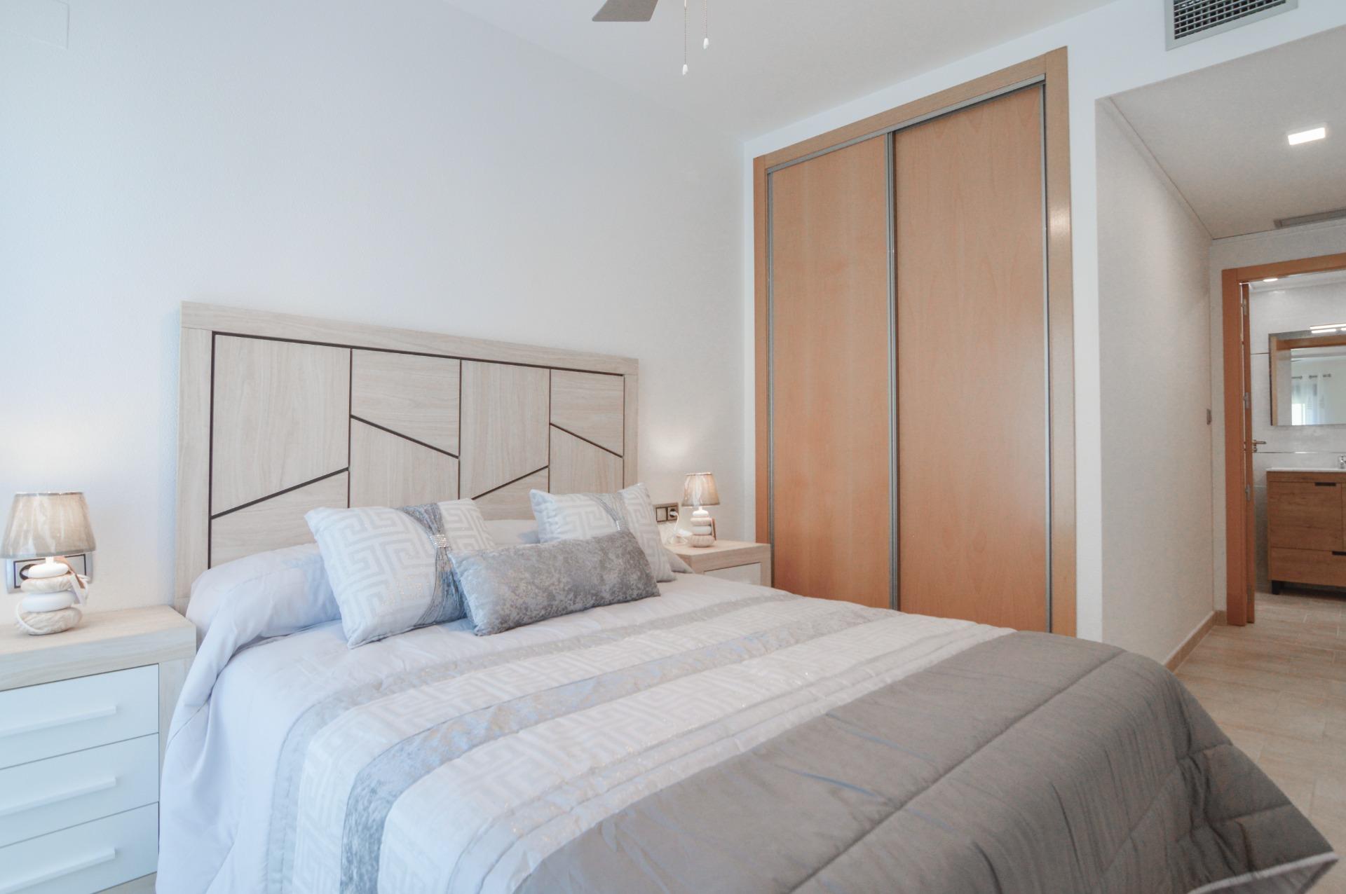 Master bedroom in apartment for sale in Torrevieja