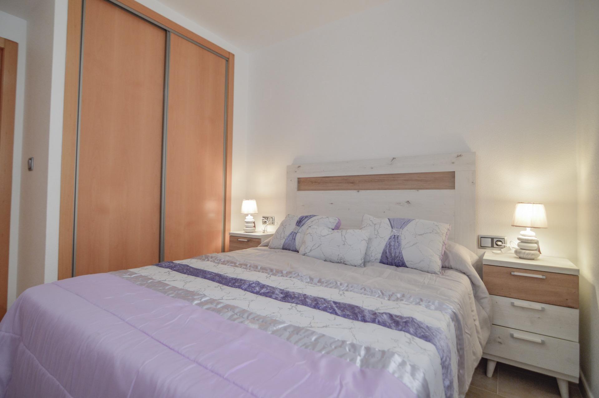 Master bedroom in apartment for sale in Torrevieja