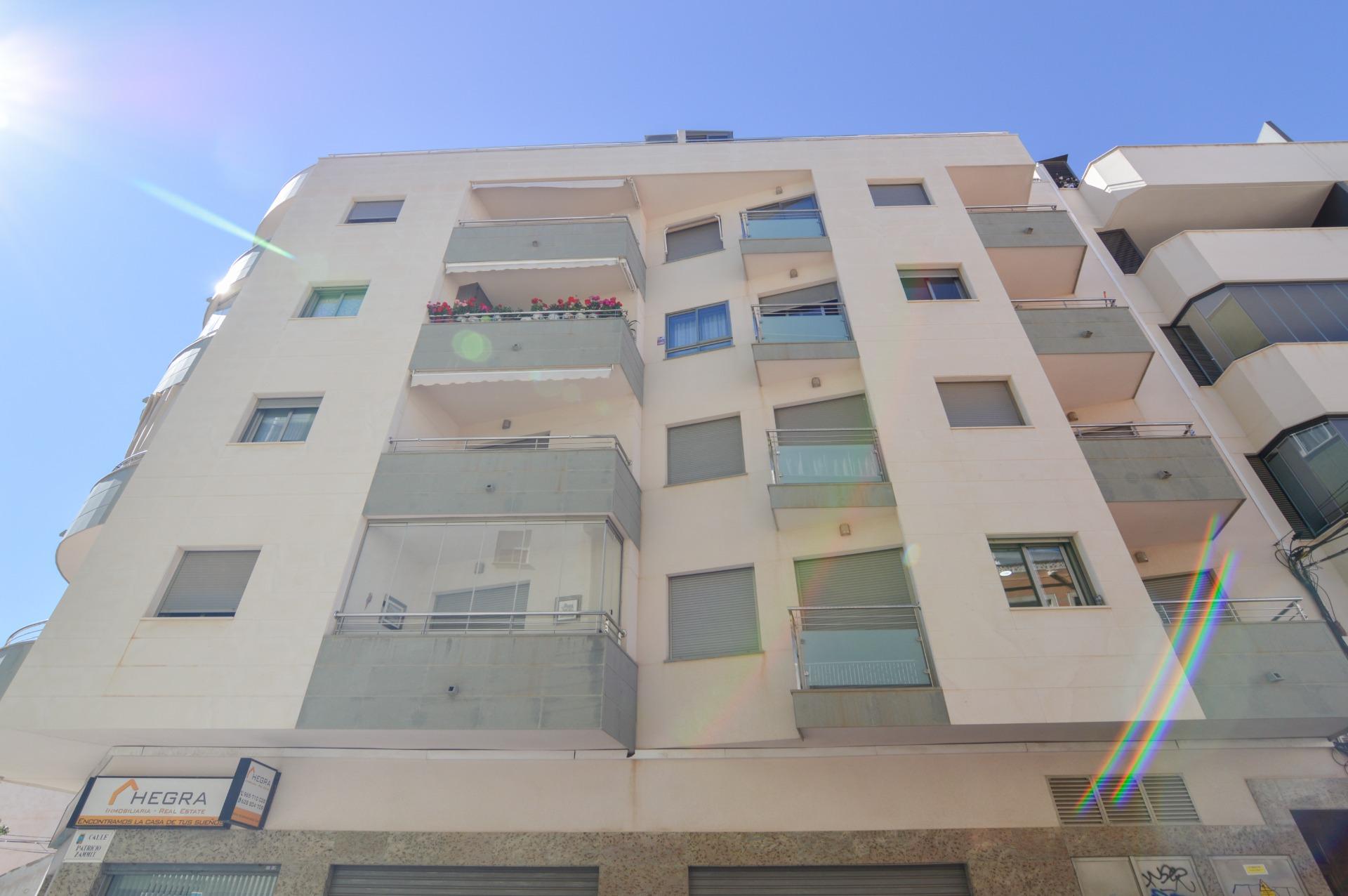 Living room in apartment for sale in Torrevieja