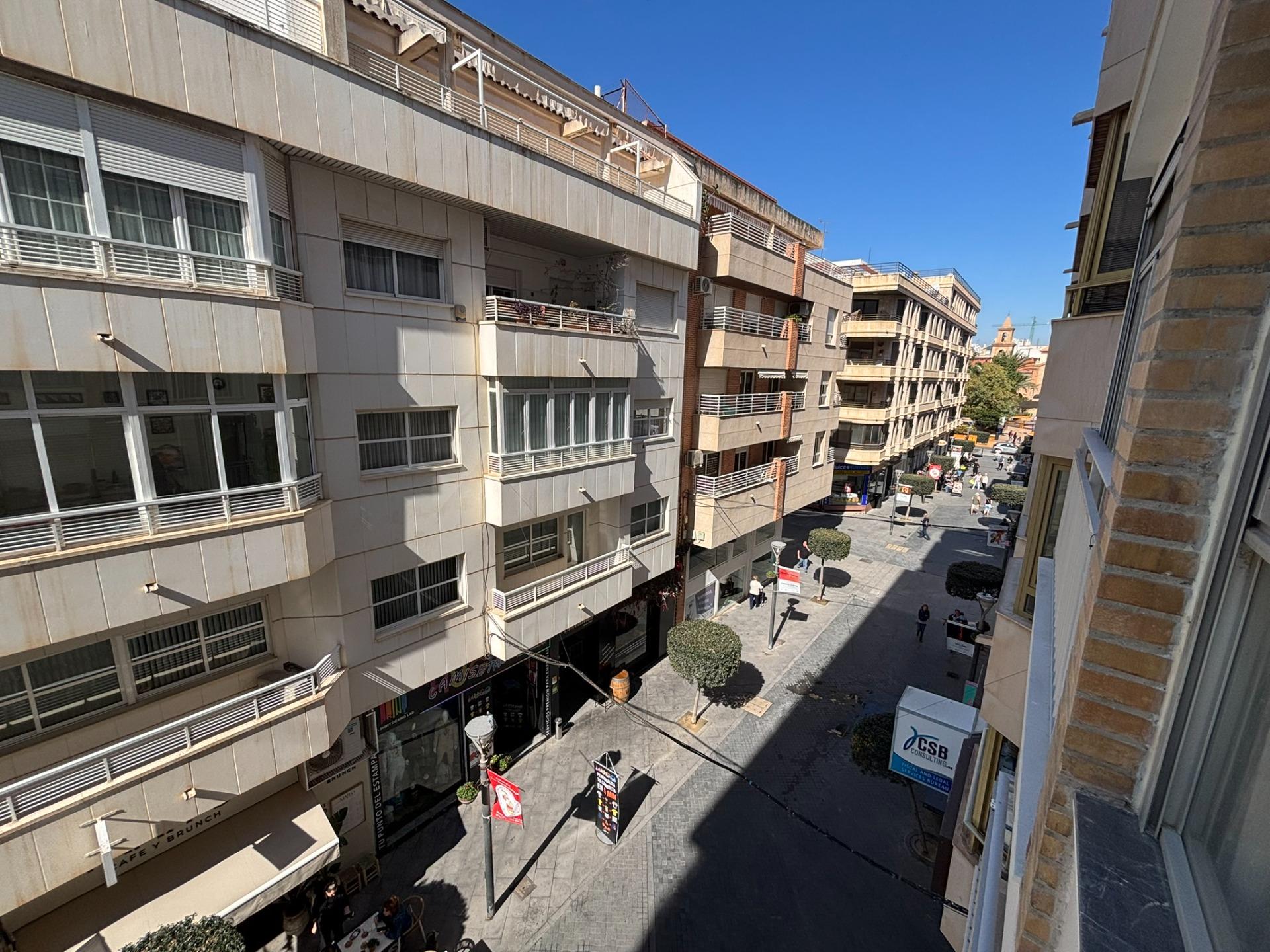 Pool area in apartment for sale in Torrevieja