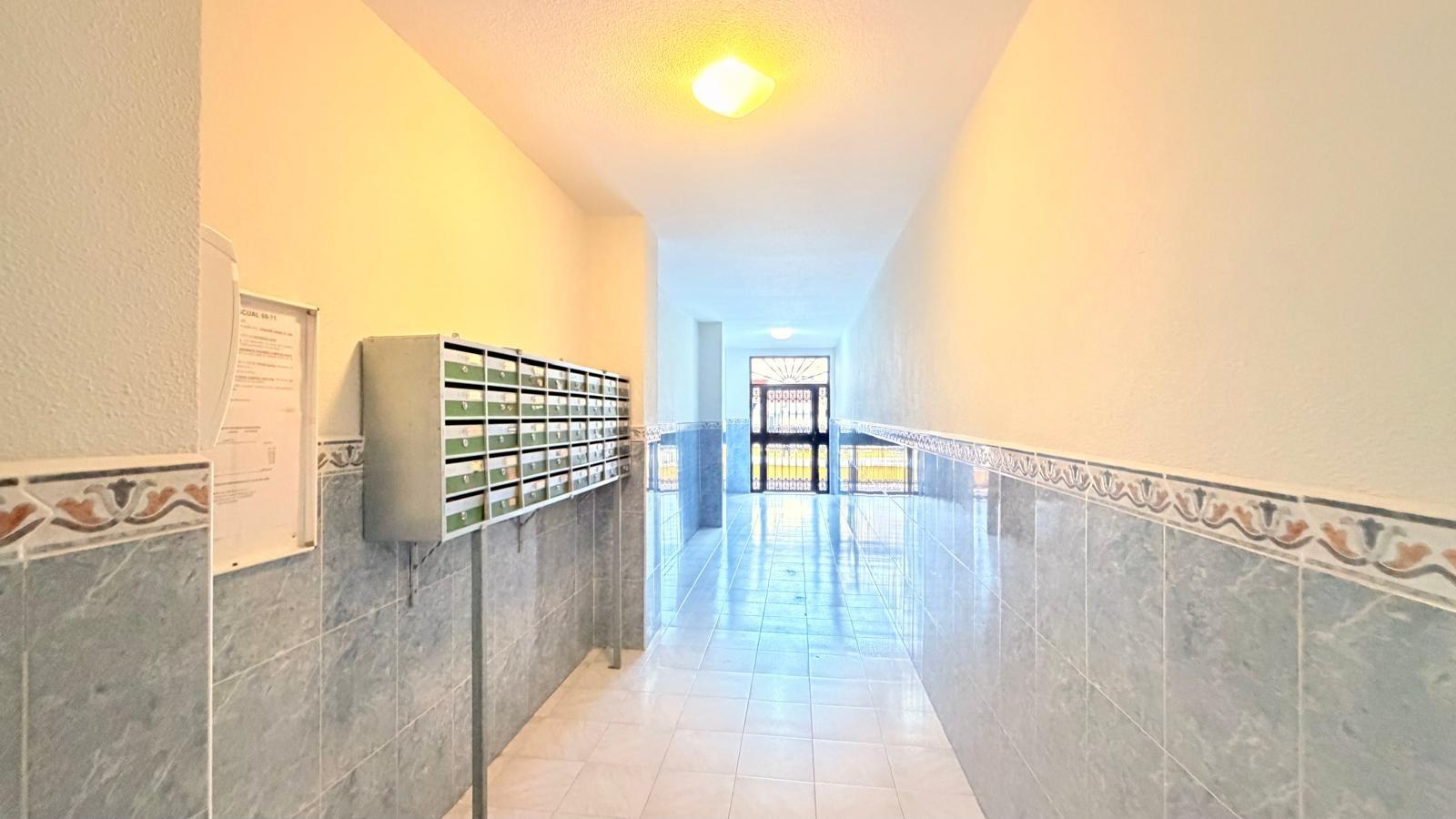 Living room in apartment for sale in Torrevieja