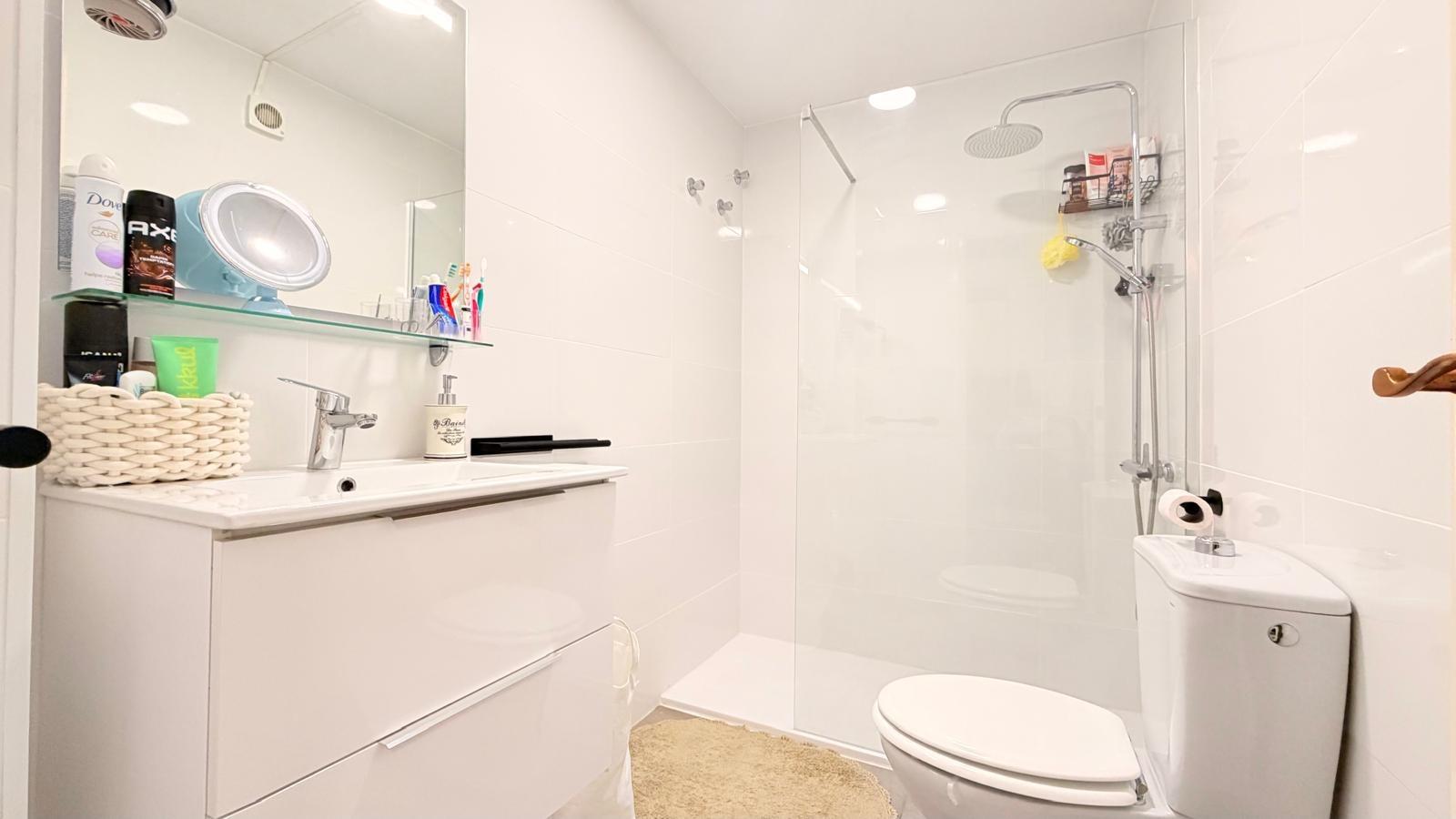 Terrace in apartment for sale in Torrevieja