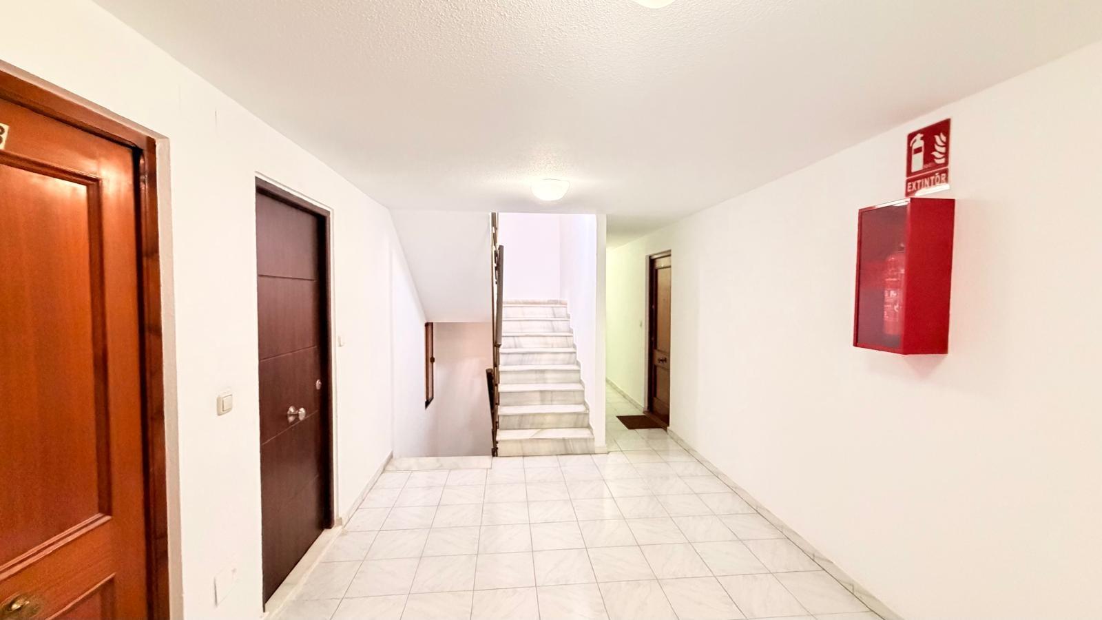 Bedroom in apartment for sale in Torrevieja