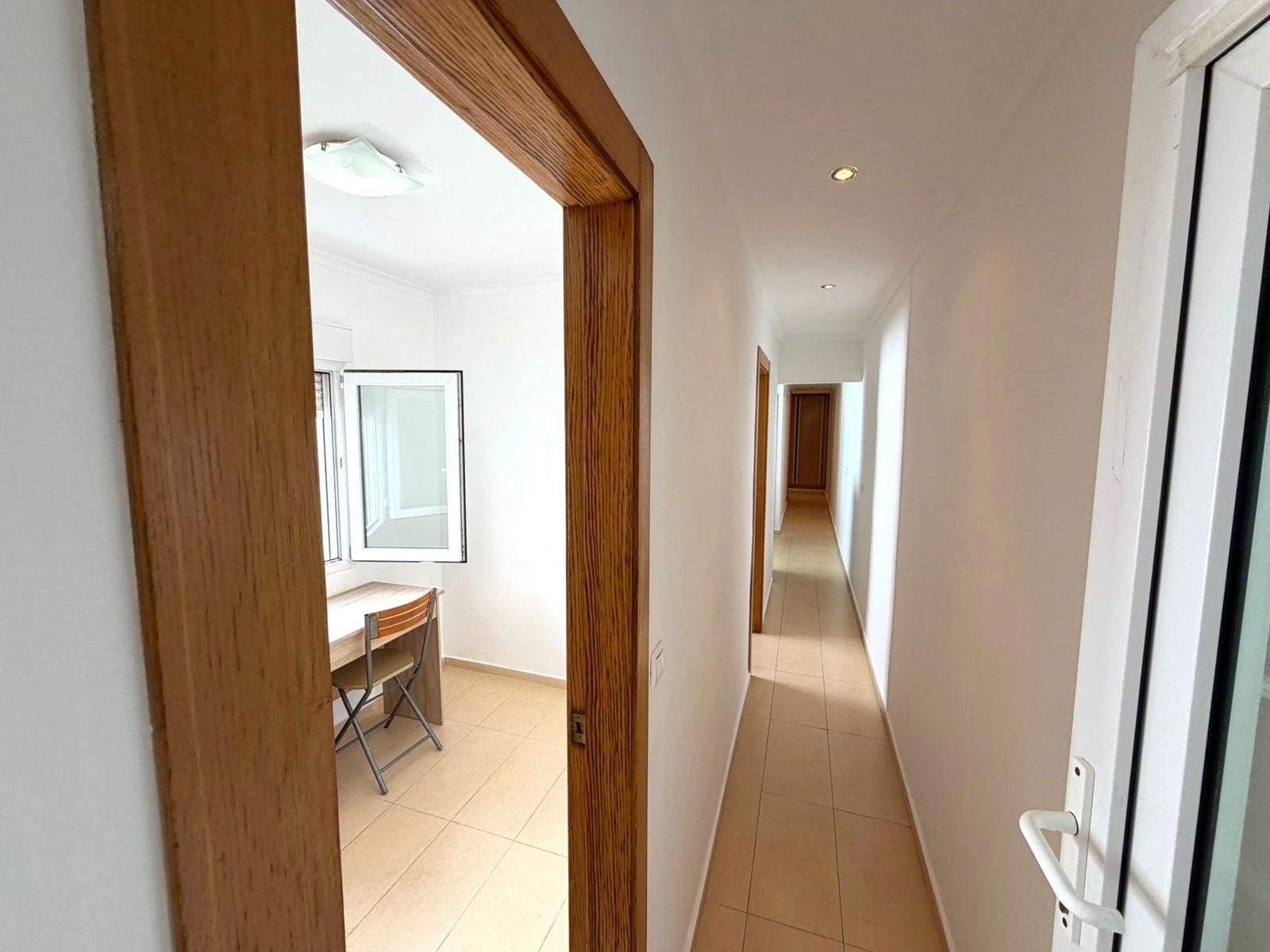 Bedroom in apartment for sale in Torrevieja