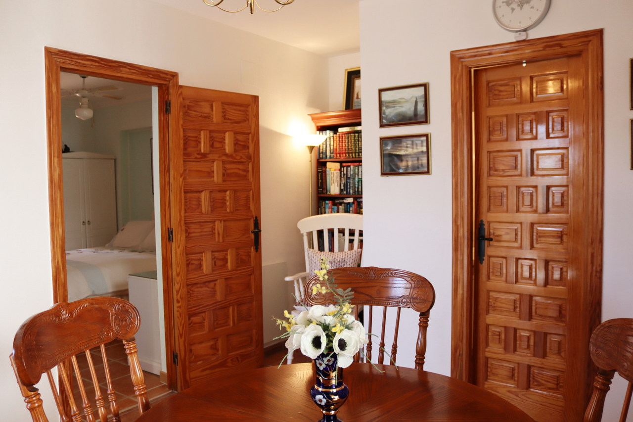 Terrace in villa for sale in Benigembla
