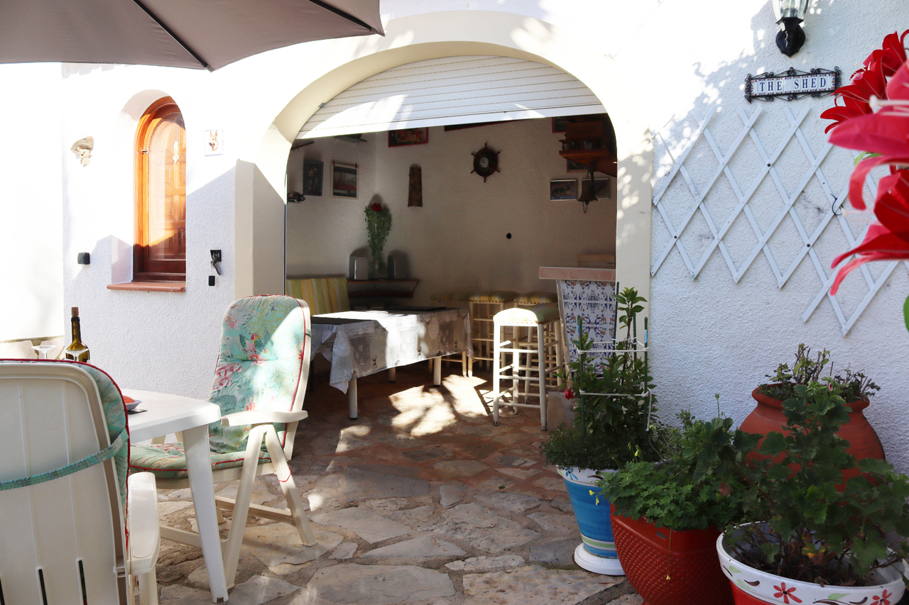 Exterior view in villa for sale in Benigembla