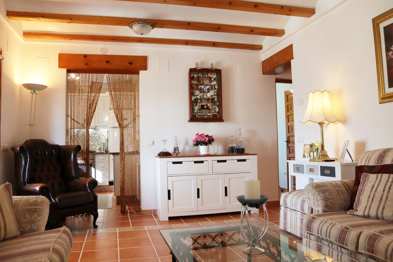Bedroom in villa for sale in Benigembla