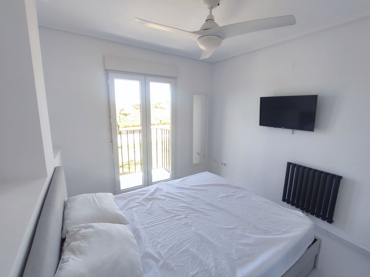 Bedroom in apartment for sale in Hacienda Riquelme Golf Resort