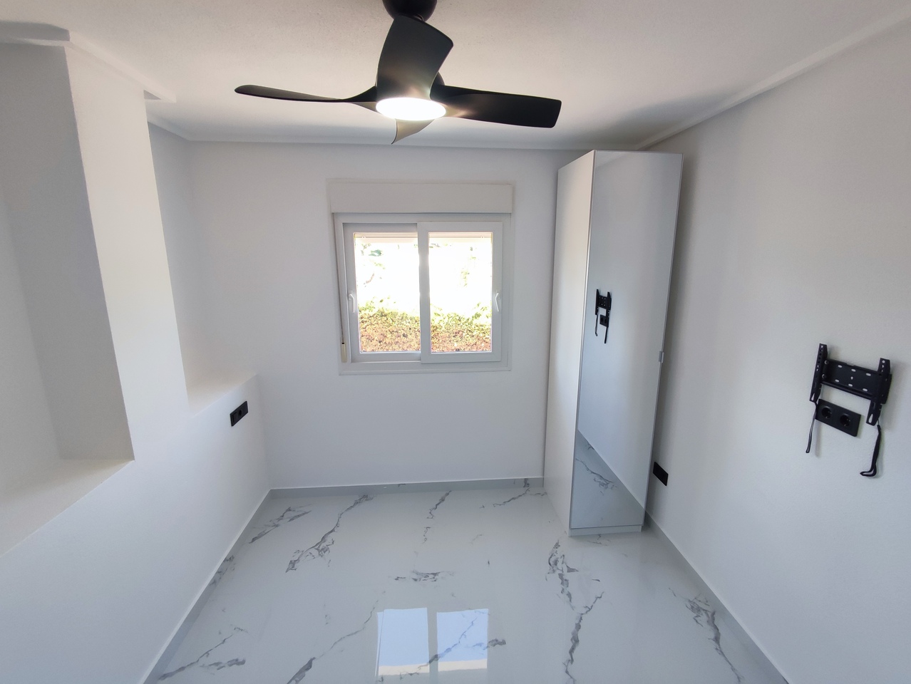 Bathroom in apartment for sale in Hacienda Riquelme Golf Resort