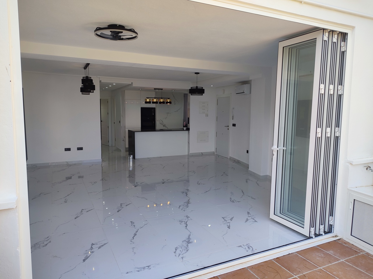 Terrace in apartment for sale in Hacienda Riquelme Golf Resort