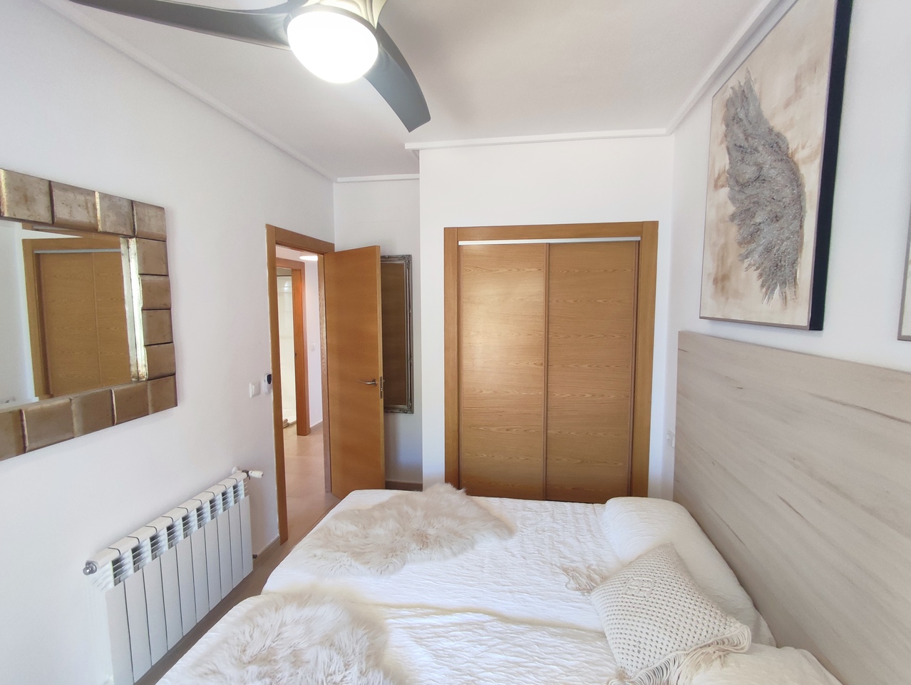 Bedroom in apartment for sale in Hacienda Riquelme Golf Resort