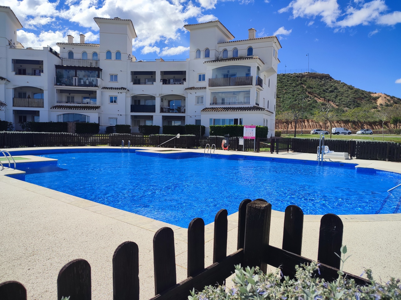 Garden in apartment for sale in Hacienda Riquelme Golf Resort